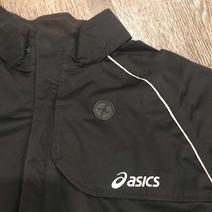 Asics running/rain shell. Size small!